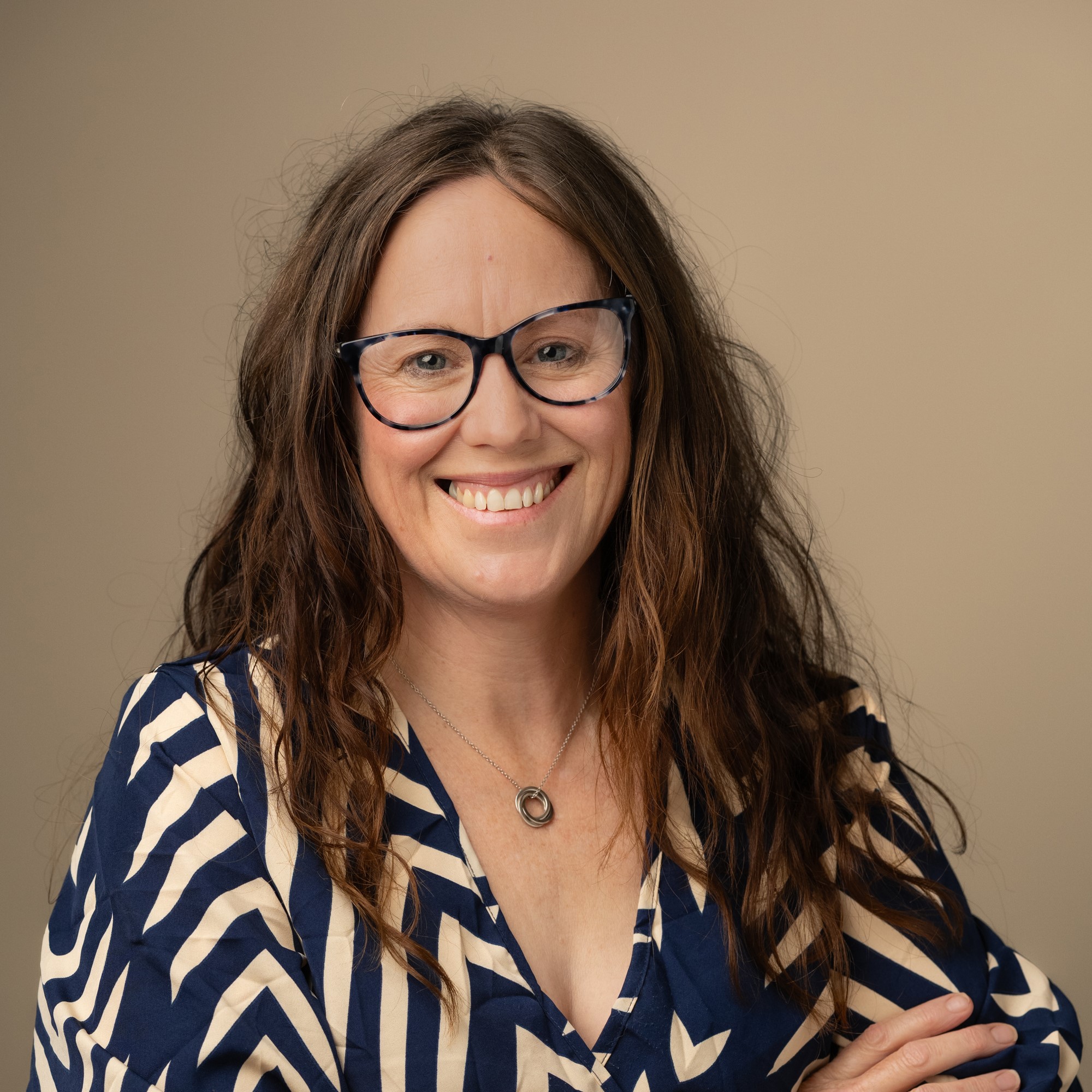 Dr Genevieve Secker